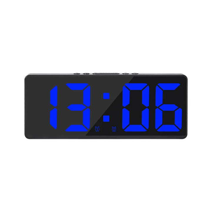 VoiceSnooze – LED Wecker met Spraakbesturing en Stille Nachtmodus